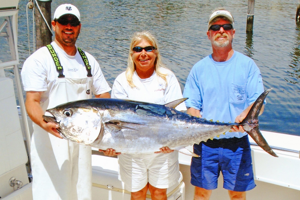 Fishing world record bluefin tuna fish