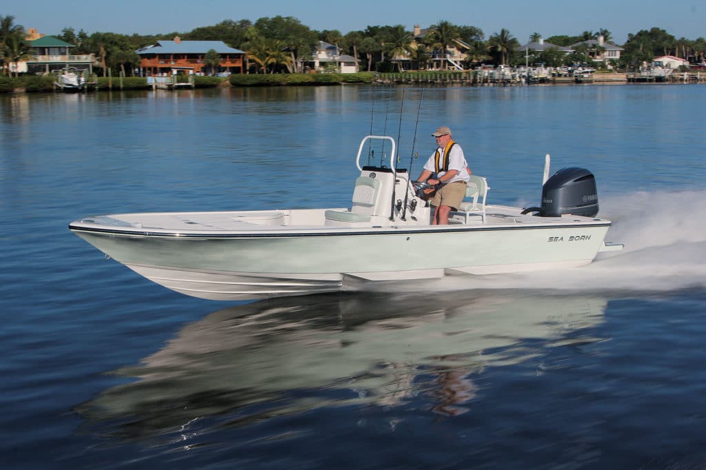 Sea Born FX24 Bay center console saltwater fishing boat