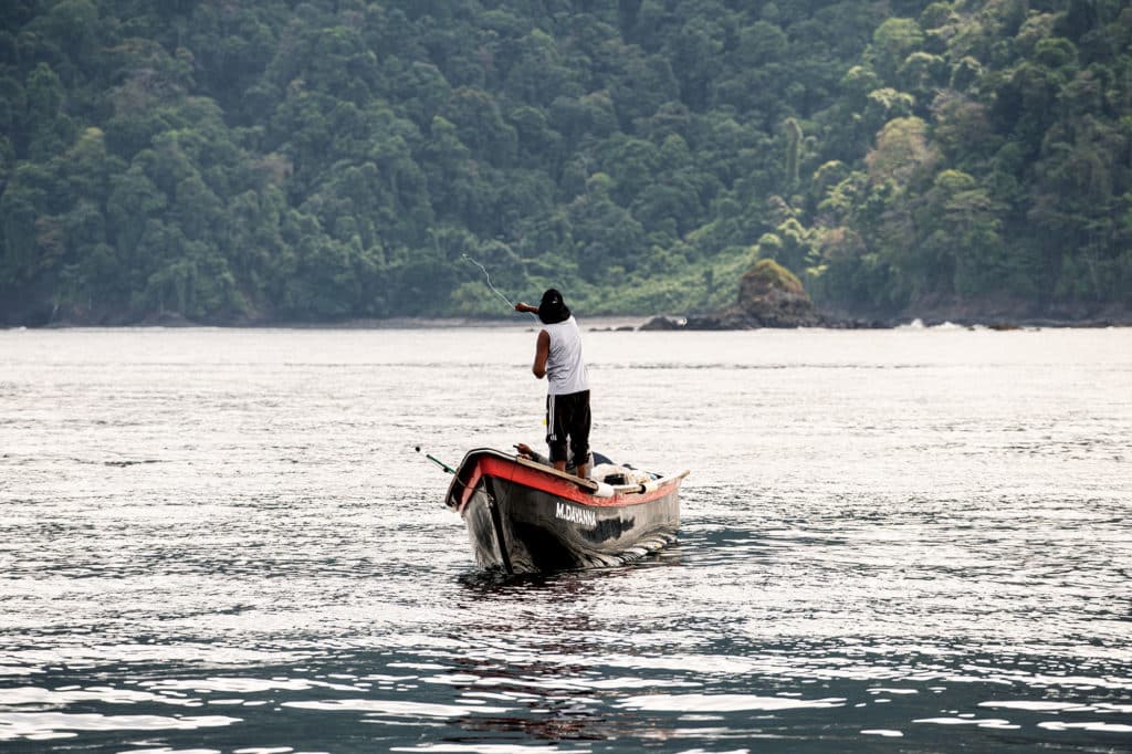 Artisanal fishing in Colombia