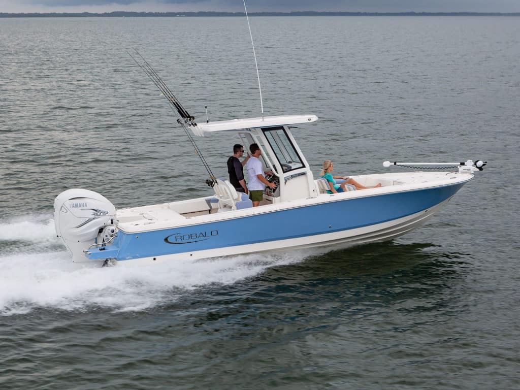 Robalo 266 Cayman near shore