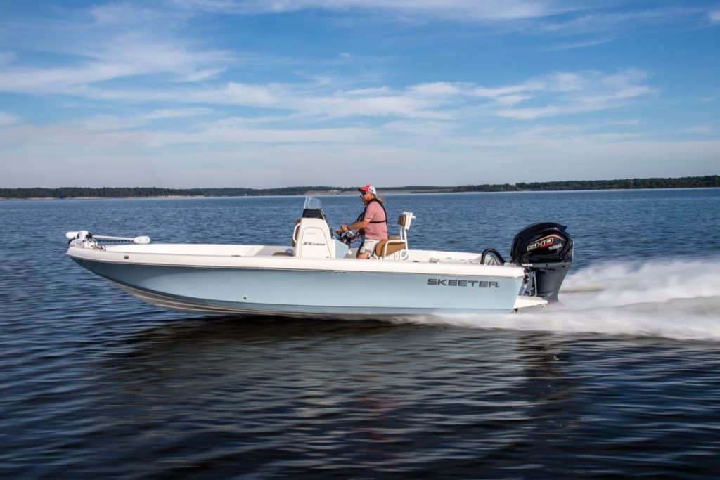 Skeeter SX2350 in the bay